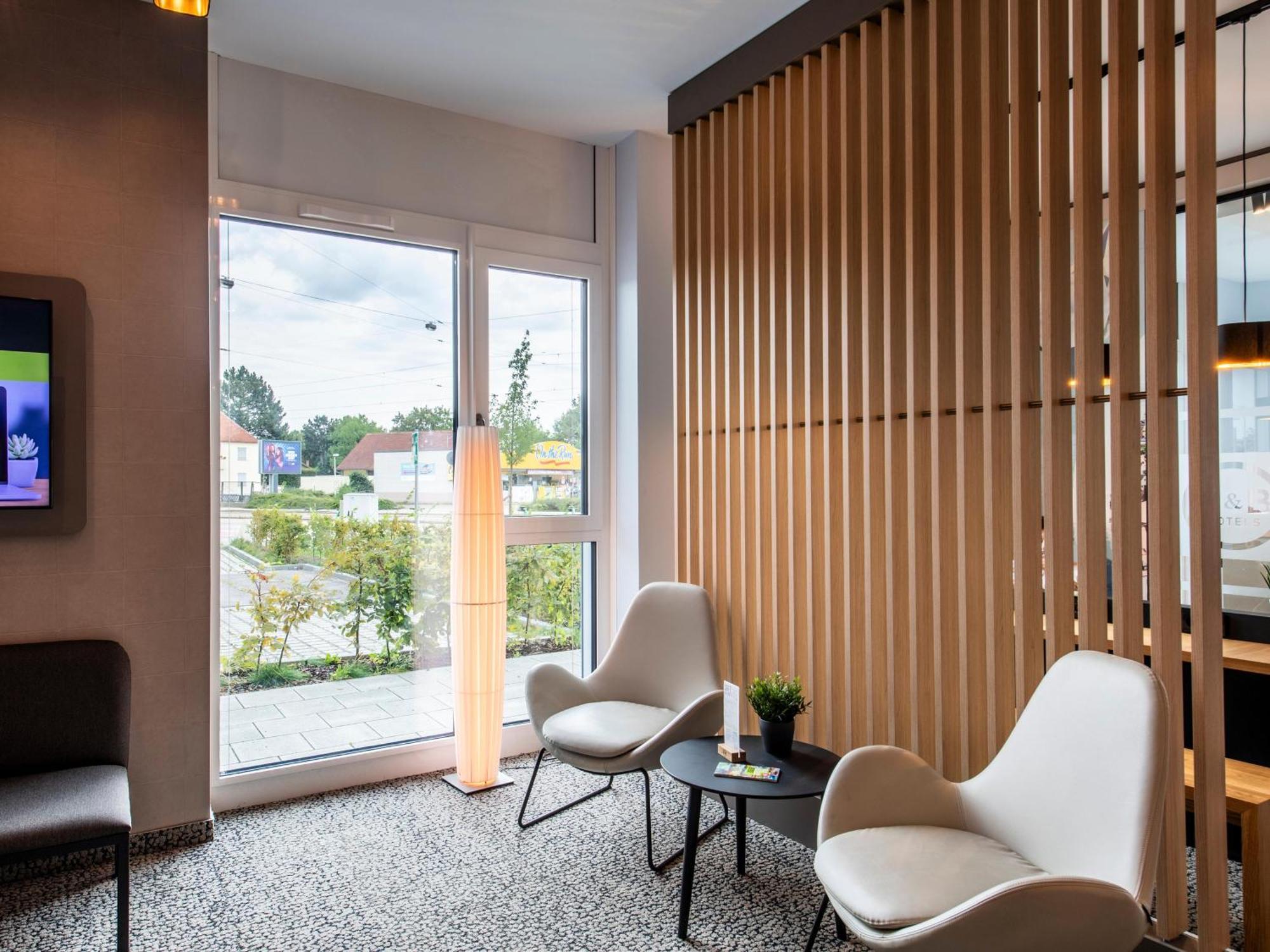 B&B Hotel Augsburg-Nord Exterior photo