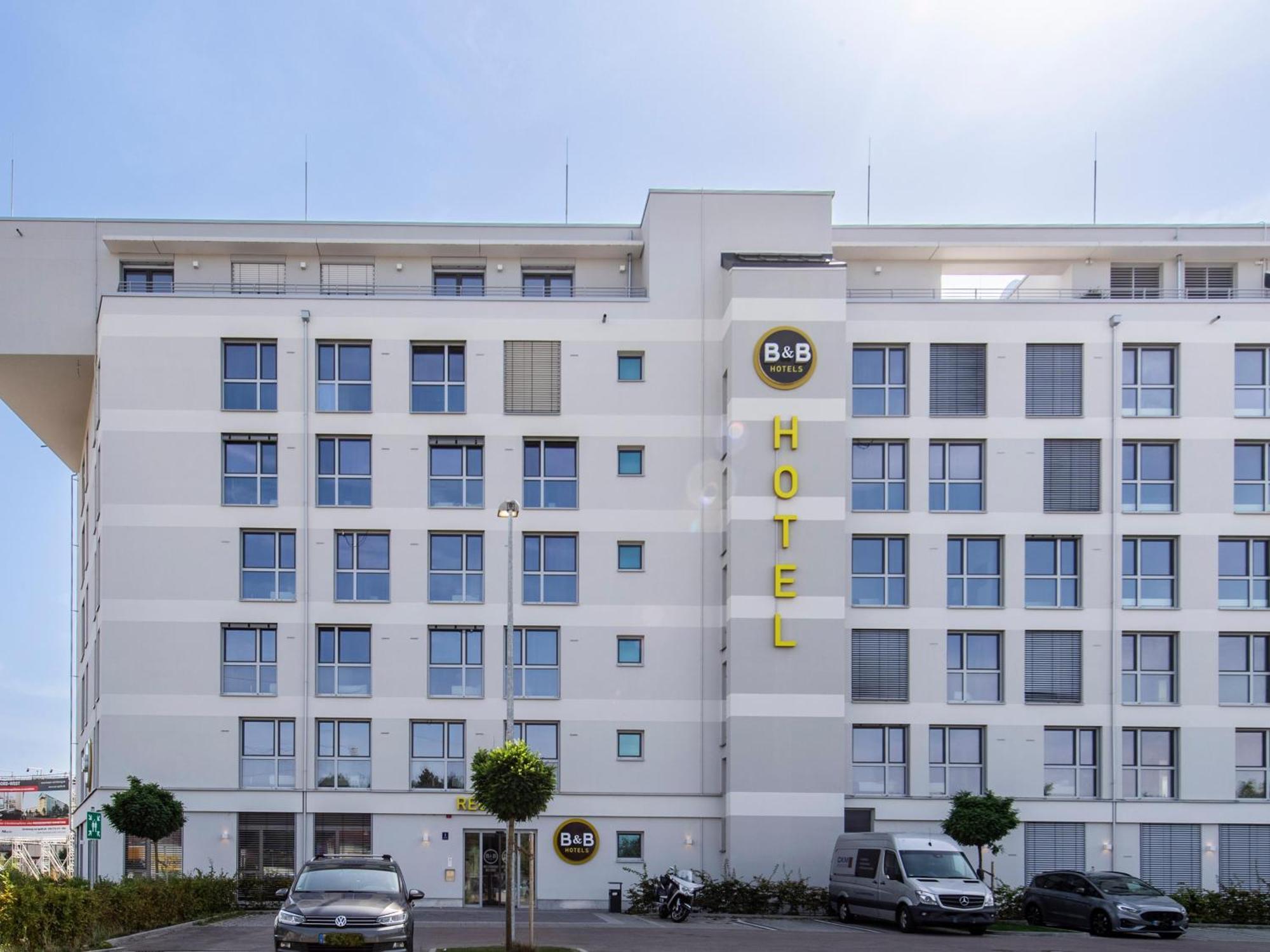 B&B Hotel Augsburg-Nord Exterior photo